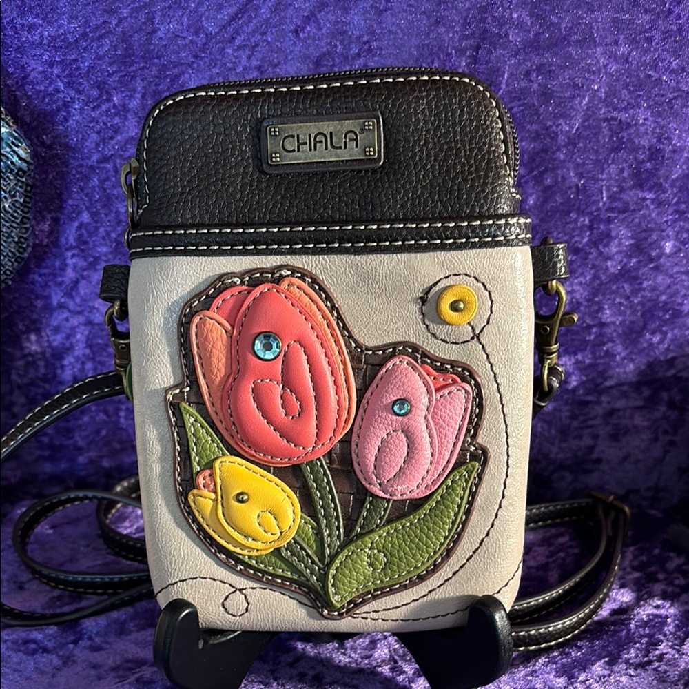 Chala Crossbody Bag with Floral Design